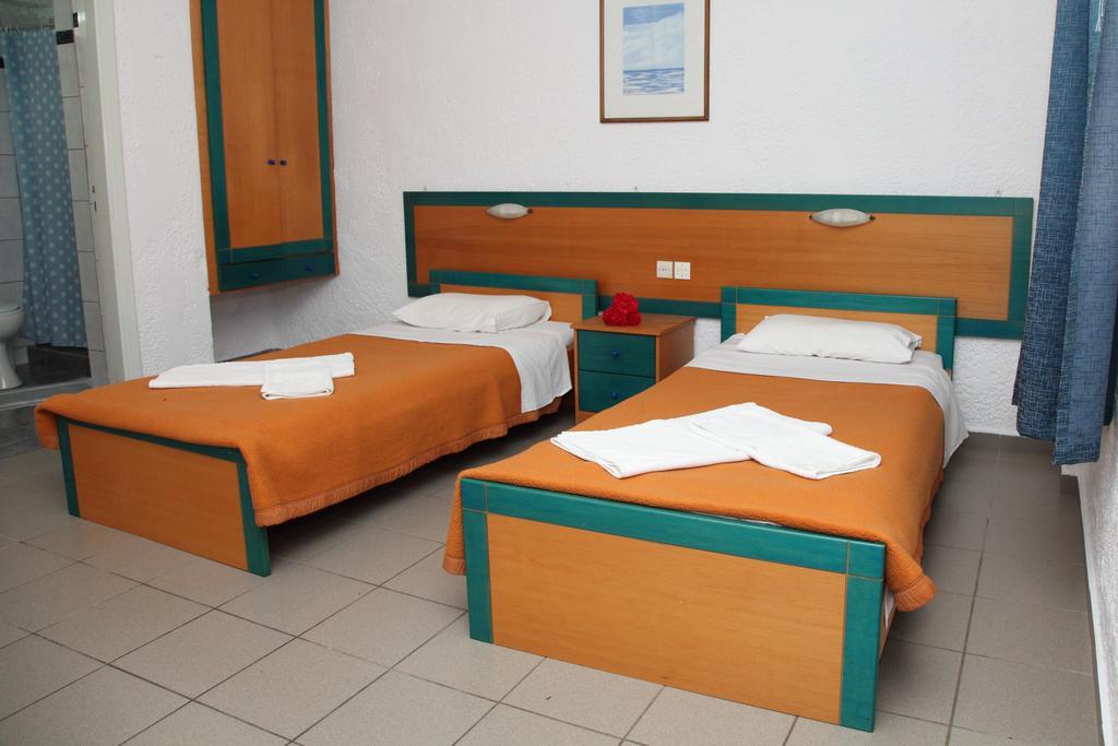 Mareva Hotel Apartments ヘルソニソス 部屋 写真