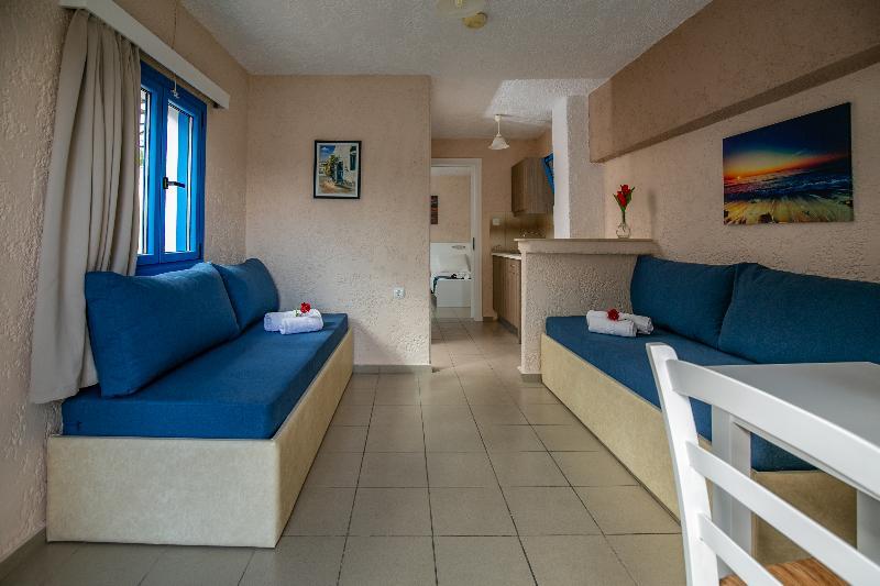 Mareva Hotel Apartments ヘルソニソス エクステリア 写真